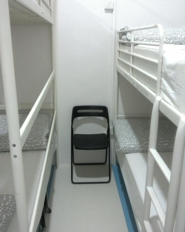 Drop Inn Singapore Ruang foto