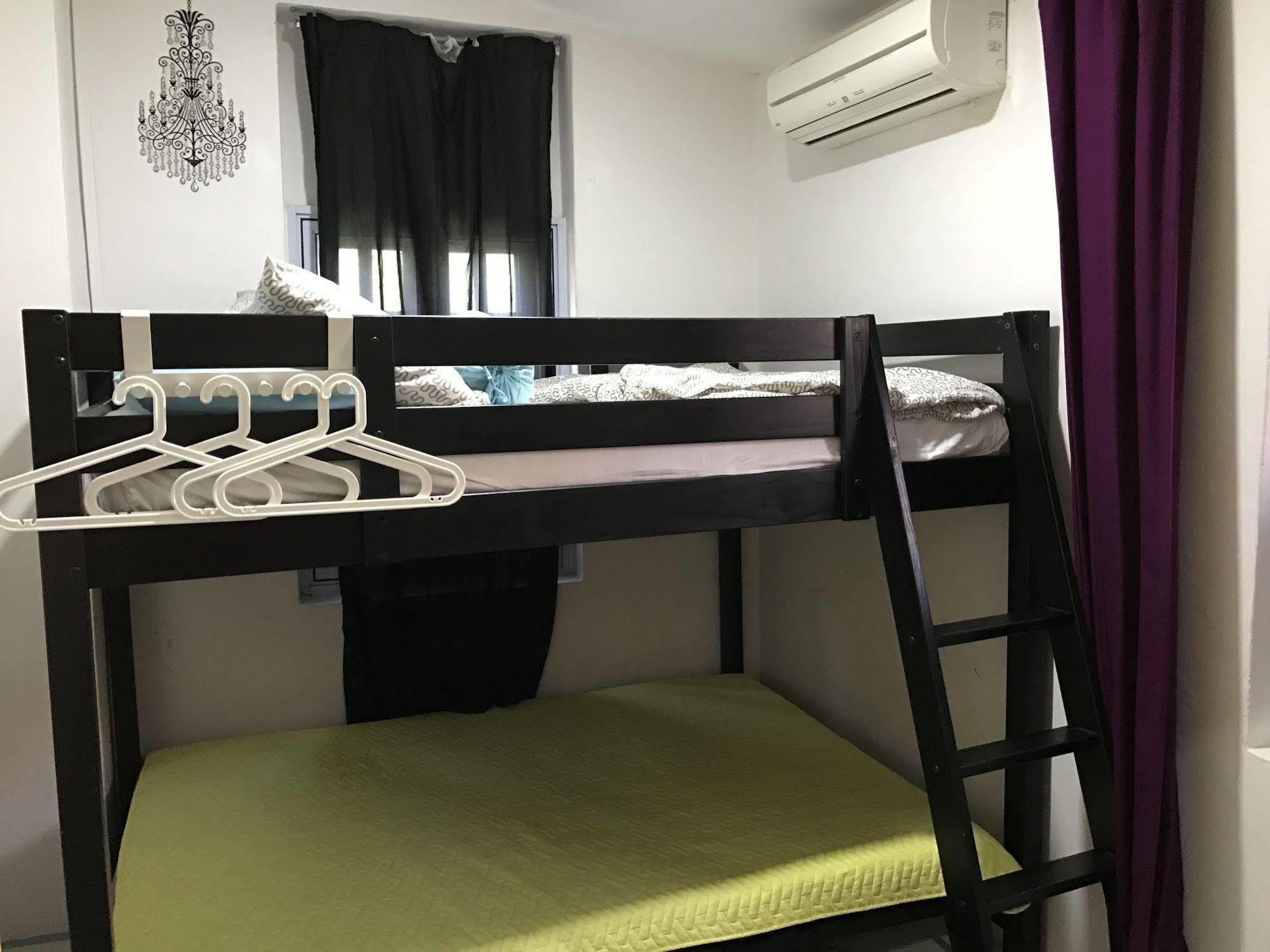 Drop Inn Singapore Bagian luar foto